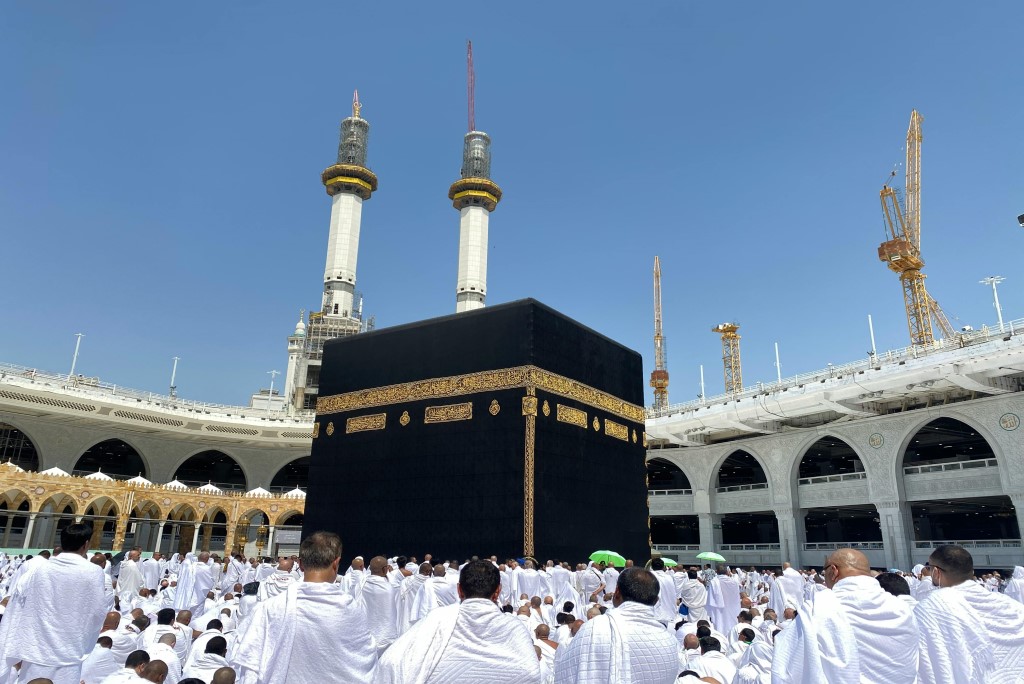 Umrah Lancarkan Rezeki dan Jodoh?